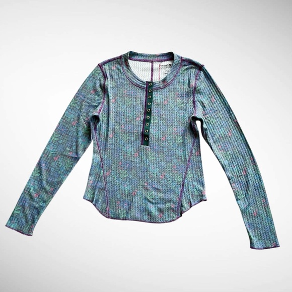 Natural Life Reagan Thermal Floral Henley *RUNS SMALL* Long Sleeves Snap Front - Picture 14 of 14